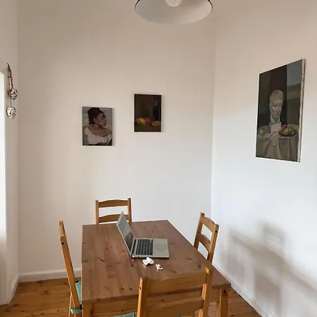 Apartment The Kinyas House - In Kadikoey Historical Fishermen's Market