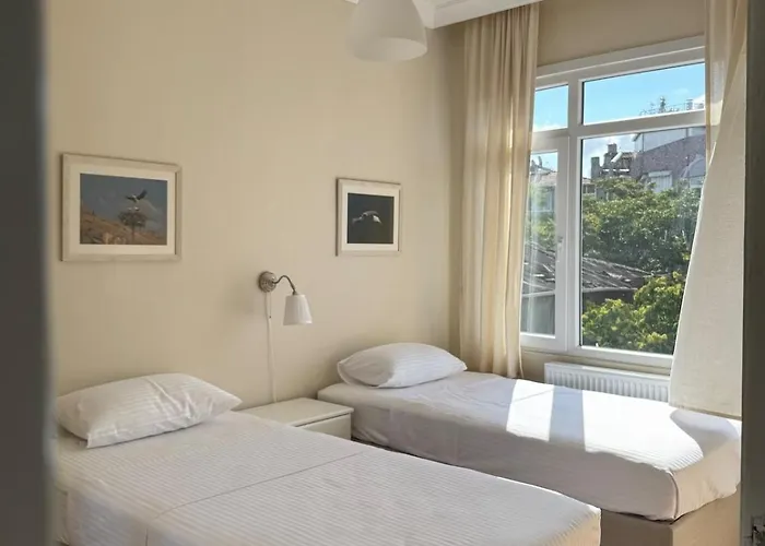 Apartment The Kinyas House - In Kadikoey Historical Fishermen's Market Istanbul